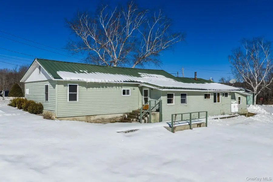 86 Carpenter Road, New Hampton, NY 10958 - #3