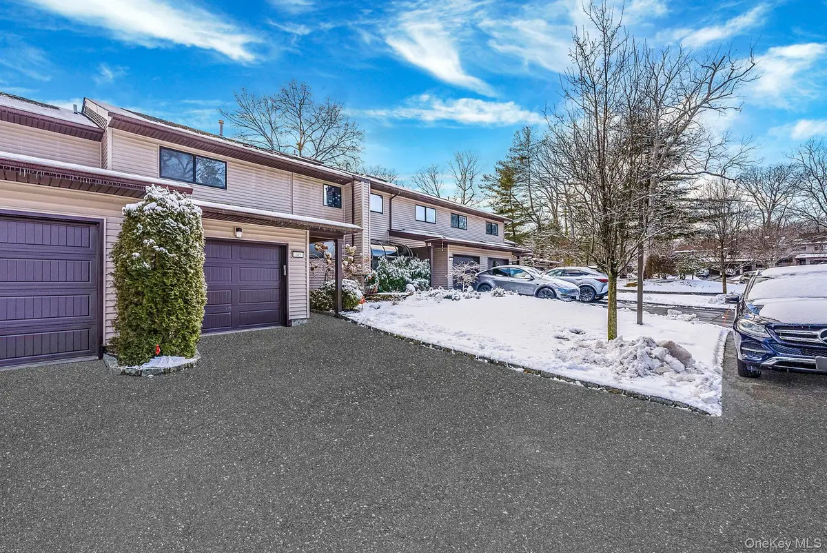 105 Northgate Circle, Melville, NY 11747 - #1