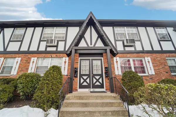 101 Parkside Drive, Suffern, NY 10901