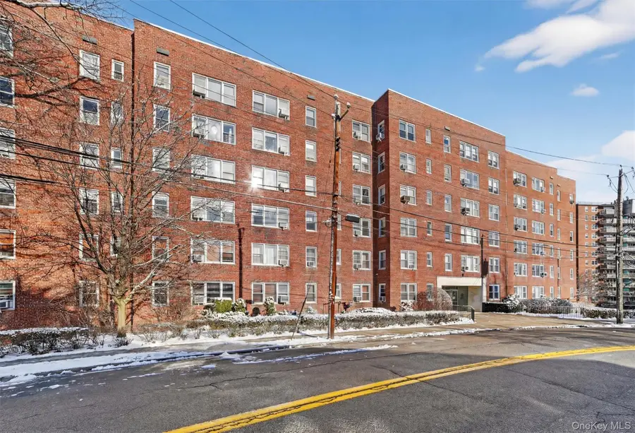 25 Sunnyside Drive #6C, Yonkers, NY 10705 - #3