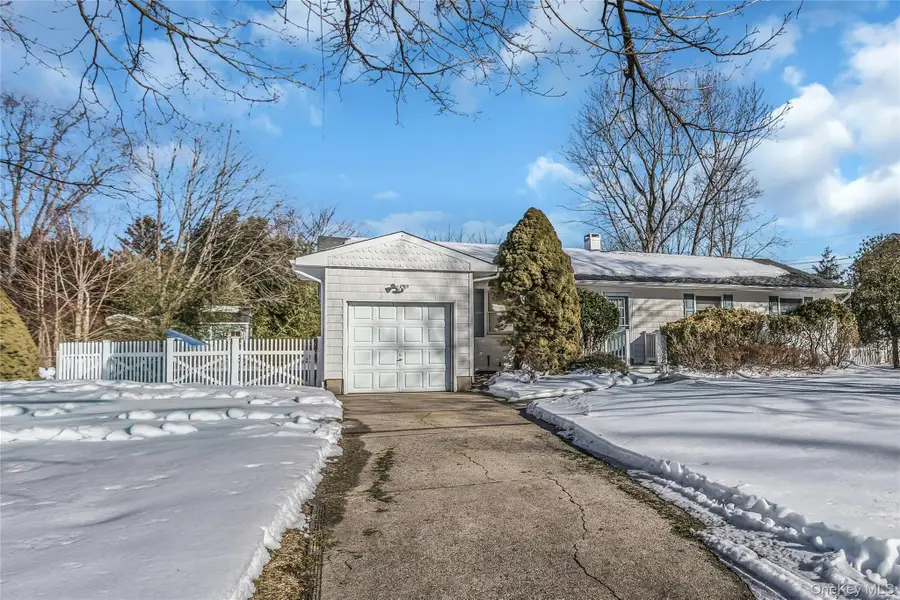 59 Charm City Drive, Port Jefferson Station, NY 11776 - #2