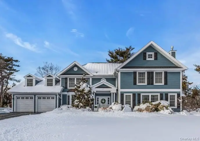 265 Northwoods Road, Manhasset, NY 11030 - #1