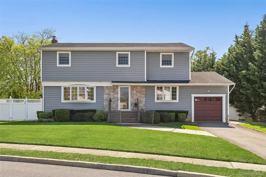 41 Evelyn Drive, Bethpage, NY 11714 - #3