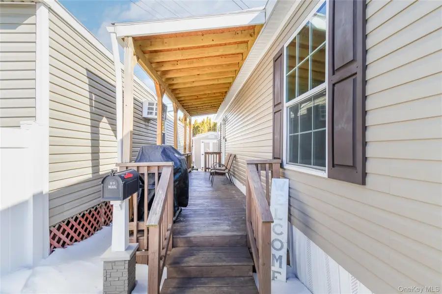 150 #4 Main Street, Islip, NY 11751 - #2