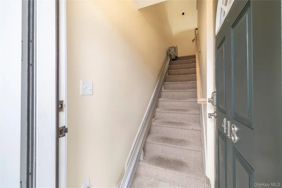 418 Willow Lane, Valley Stream, NY 11580 - #3