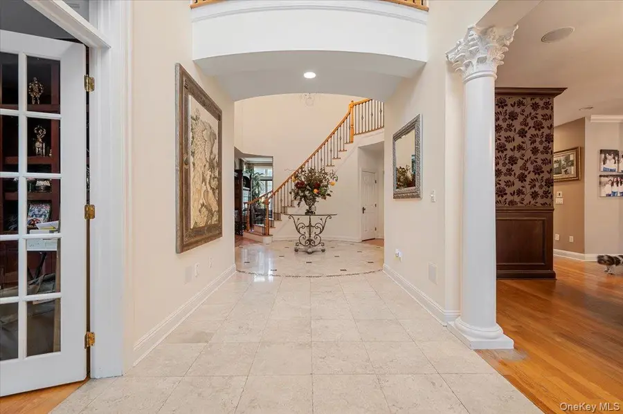 44 Legends Circle, Melville, NY 11747 - #3