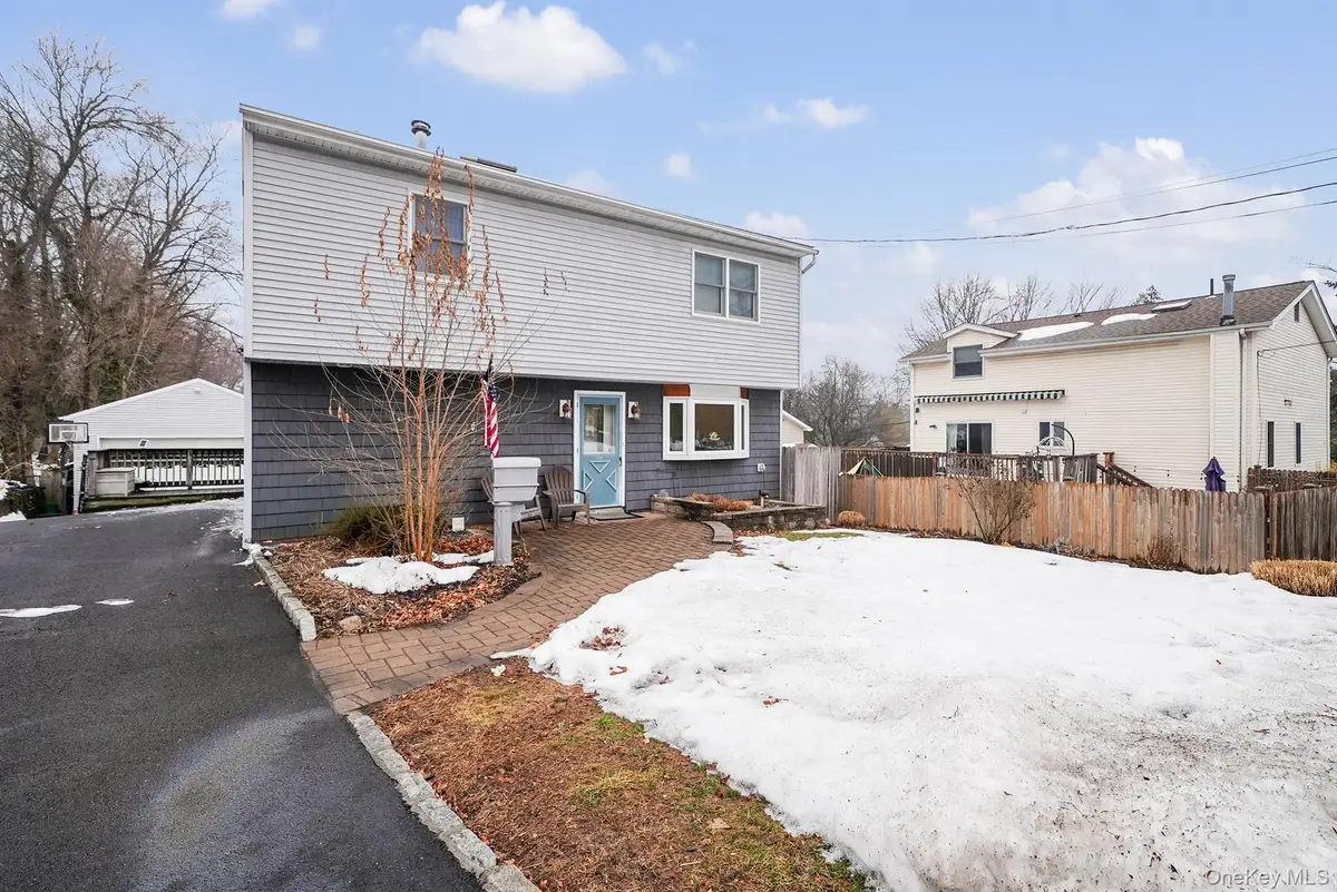 131 W Washington Avenue, Pearl River, NY 10965 - #1