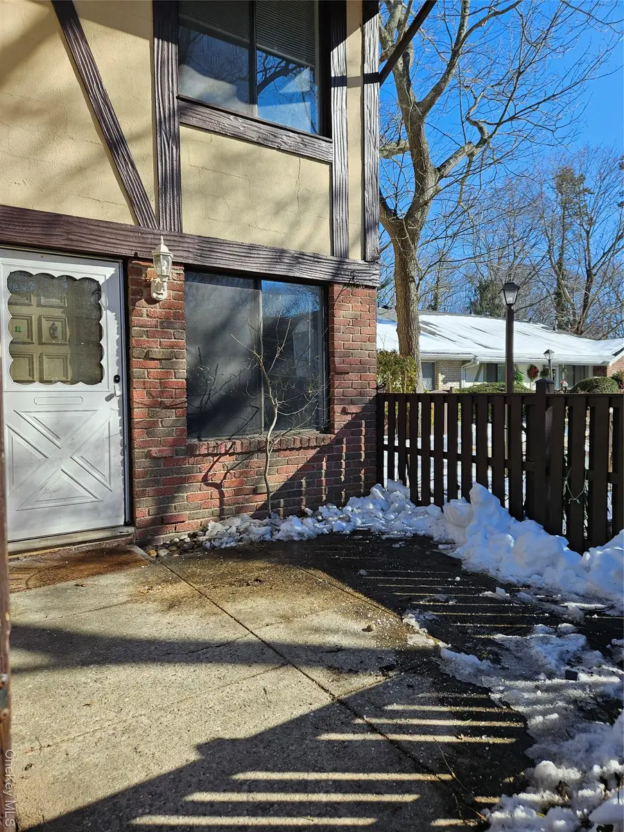 265 Sagamore Hills Drive, Port Jefferson Station, NY 11776 - #2