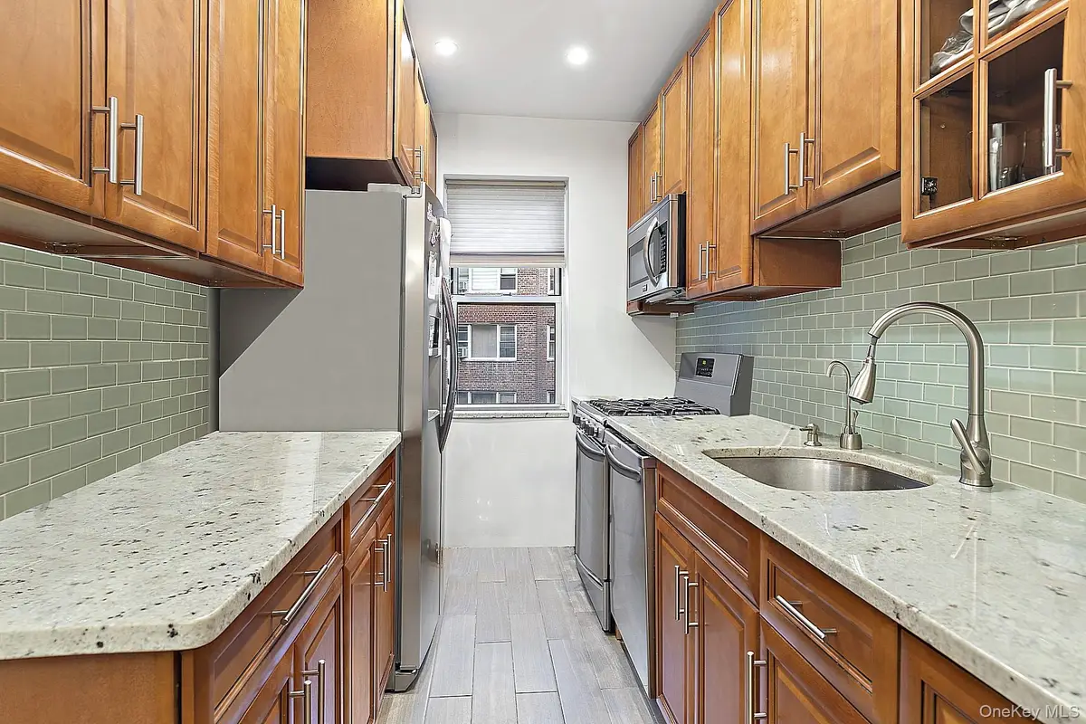 3850 Hudson Manor Terrace #3EW, Bronx, NY 10463 - #1