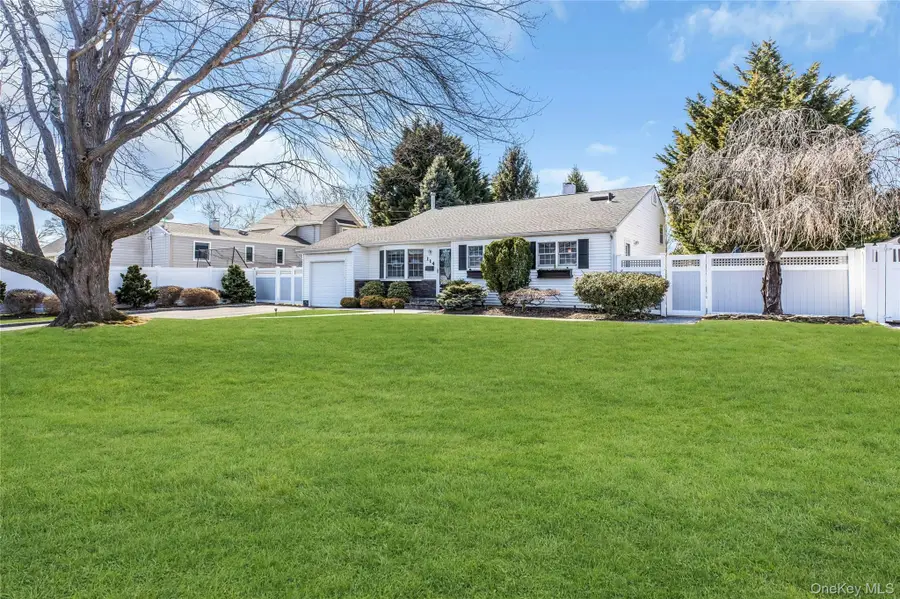 114 Lowell Road, Sayville, NY 11782 - #2