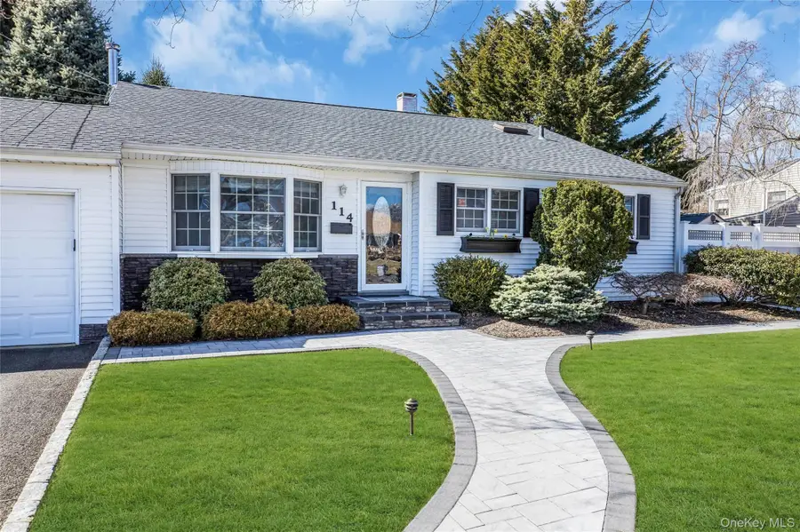 114 Lowell Road, Sayville, NY 11782 - #3