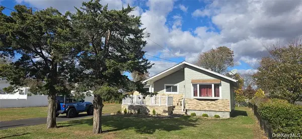 19 Kent Drive, Shirley, NY 11967