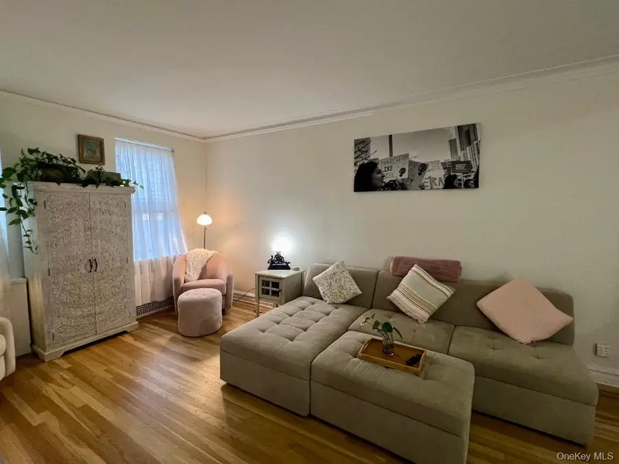 6863 108th Street #2F, Forest Hills, NY 11375 - #3