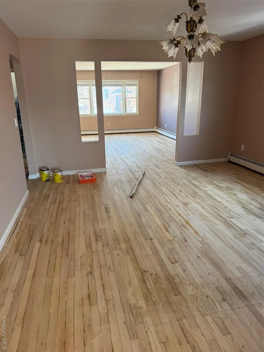 15 Granada Crescent #4, White Plains, NY 10603 - #3