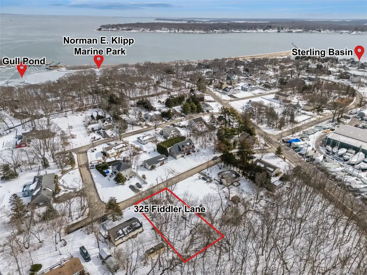 325 Fiddler Lane, Greenport, NY 11944 - #1