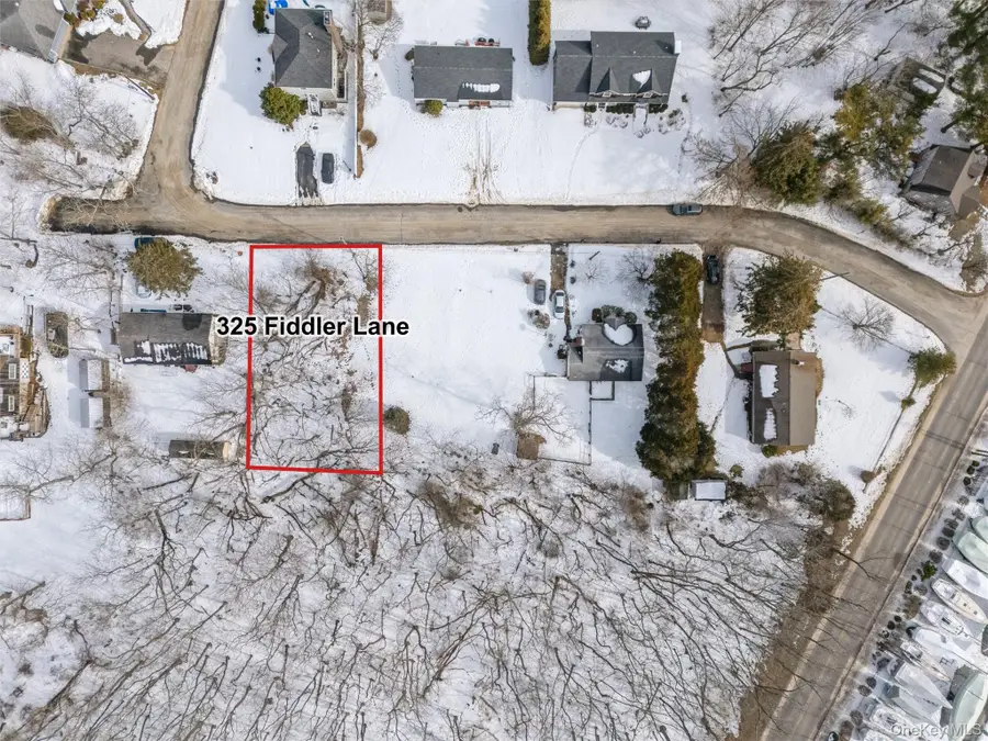 325 Fiddler Lane, Greenport, NY 11944 - #3