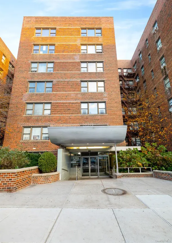 3130 Grand Concourse #2J, Bronx, NY 10458
