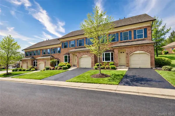 111 High Point Circle #111, Newburgh, NY 12550