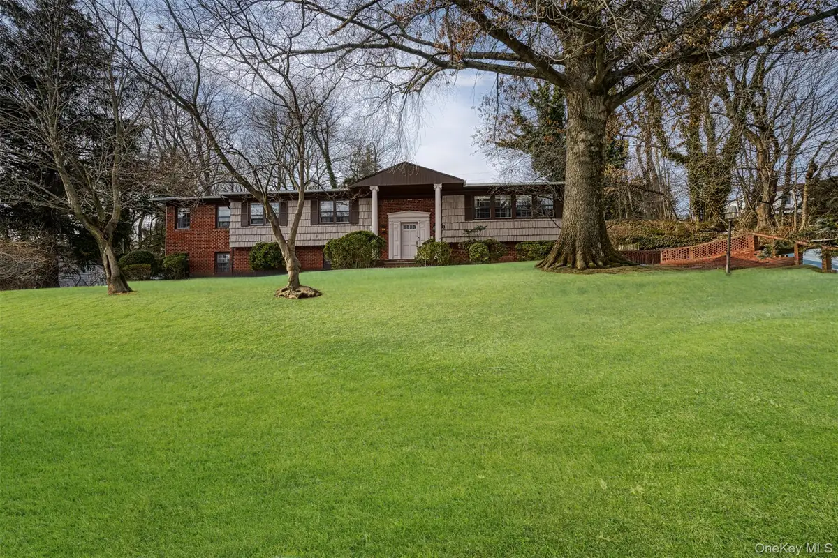 8 Pine Drive, Great Neck, NY 11021 - #1