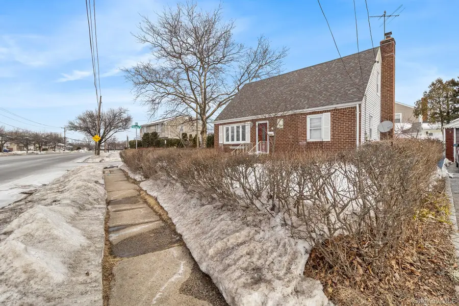 336 Herricks Road, Mineola, NY 11501 - #3