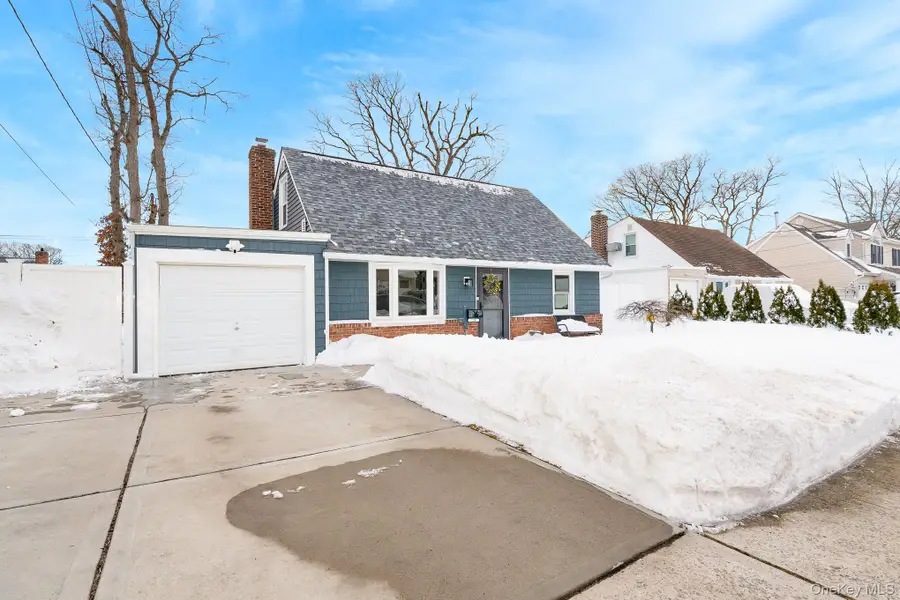 126 Boston Avenue, Massapequa, NY 11758 - #3