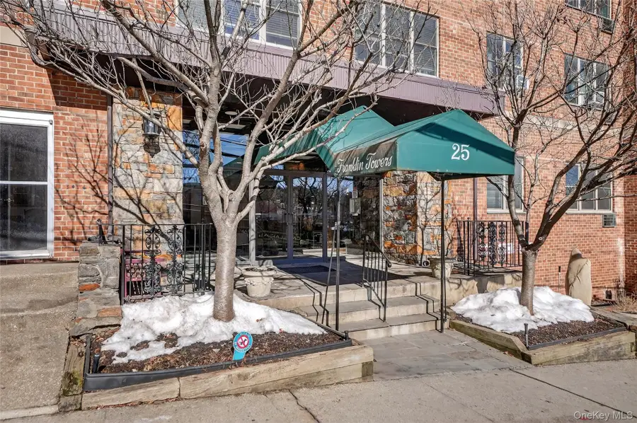 25 Franklin Avenue #2K, White Plains, NY 10601 - #3