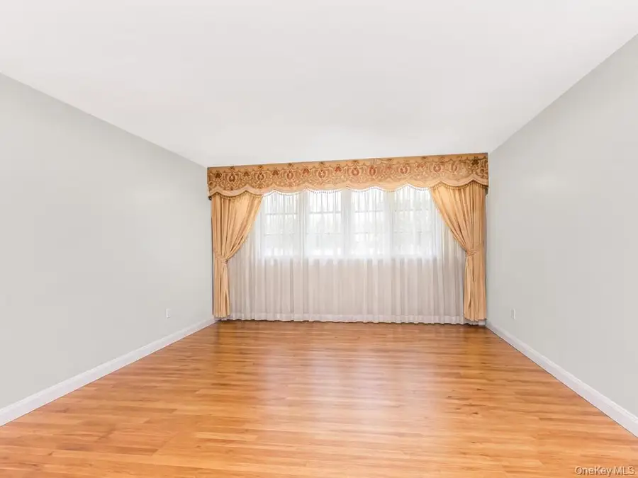 201 Shonnard Terrace, Yonkers, NY 10701 - #2