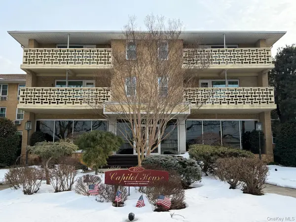 490 Atlantic Avenue #115, East Rockaway, NY 11518