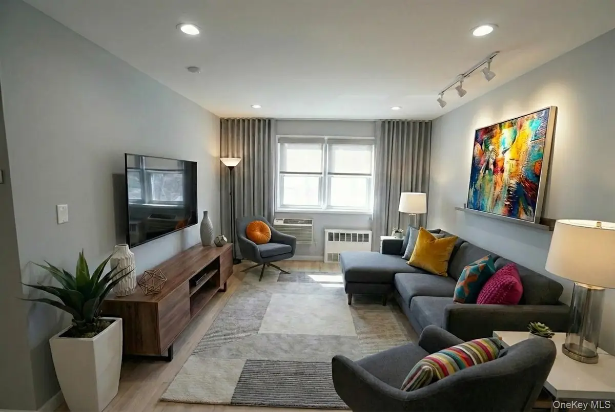 66-92 Selfridge Street #5B, Forest Hills, NY 11375 - #1