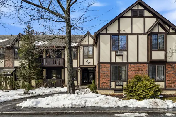 17 Foxwood Drive #5, Pleasantville, NY 10570