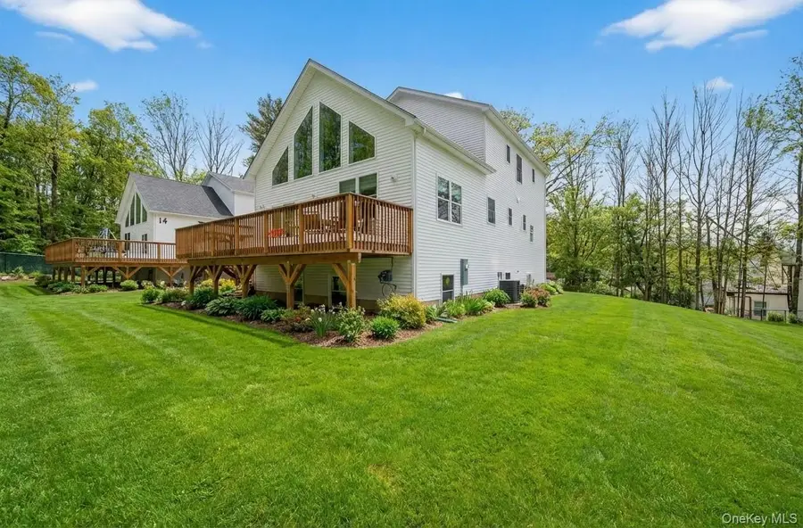 12 Lew Street, Woodridge, NY 12789 - #2