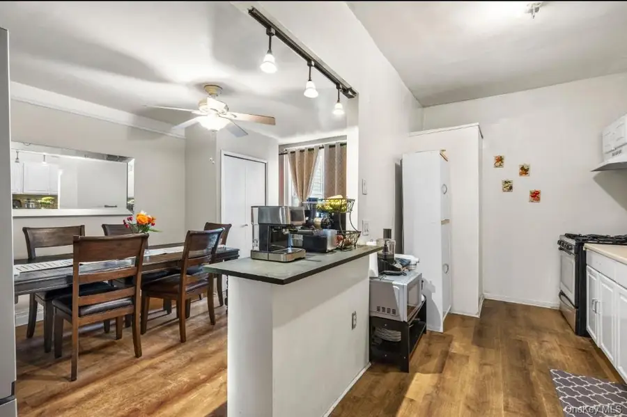 729 Taylor Avenue, Bronx, NY 10473 - #3