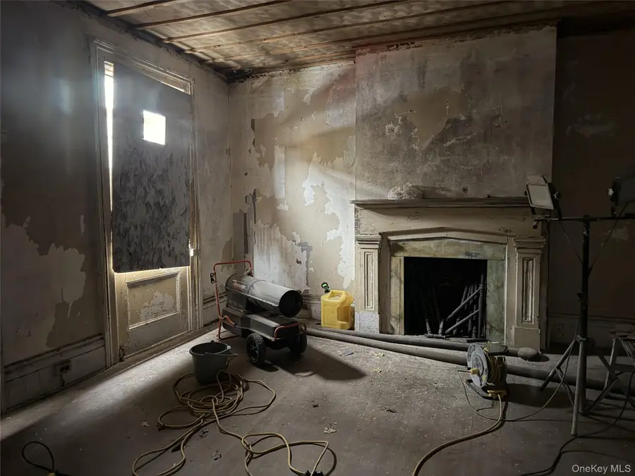 169 Chambers Street, Newburgh, NY 12550 - #3