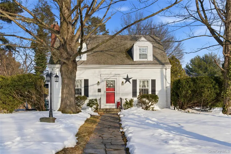 164 W Neck Road, Huntington, NY 11743 - #2