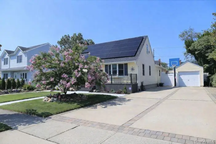 1300 Lakeside Drive, Wantagh, NY 11793 - #3