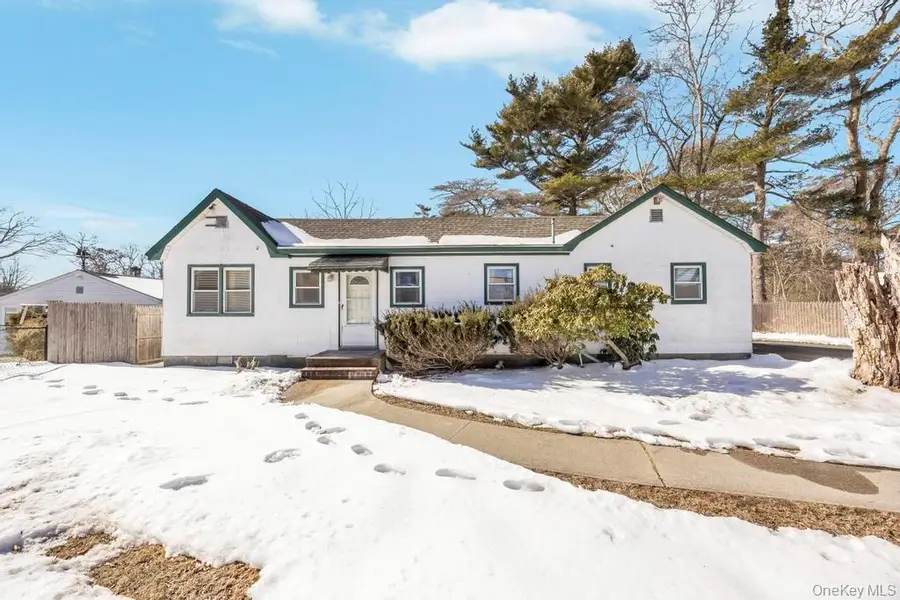 114 Monroe Drive, Mastic Beach, NY 11951 - #3