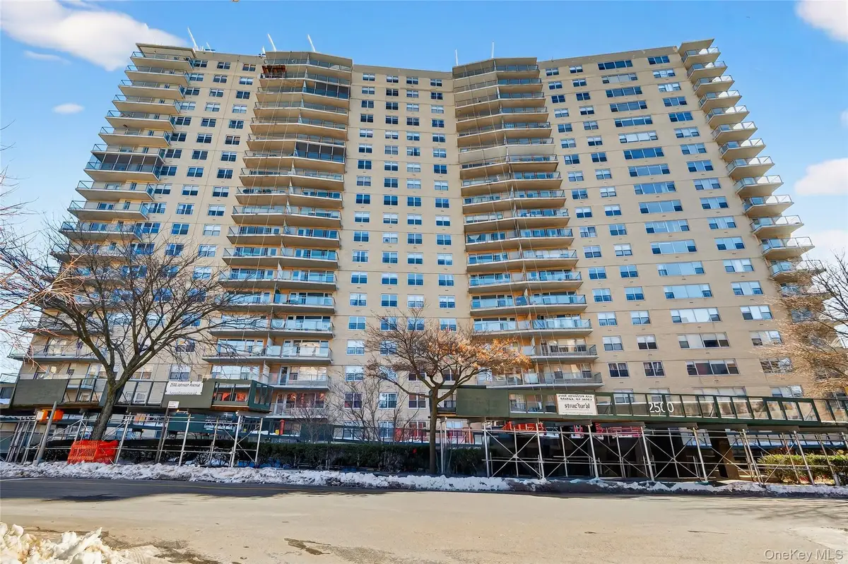 2500 Johnson Avenue #8K, Bronx, NY 10463 - #1