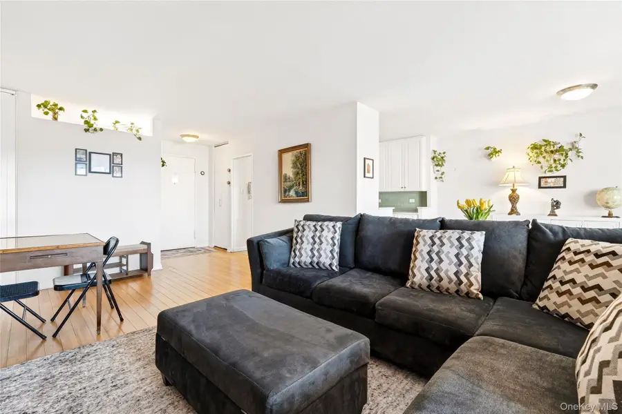 2500 Johnson Avenue #8K, Bronx, NY 10463 - #2