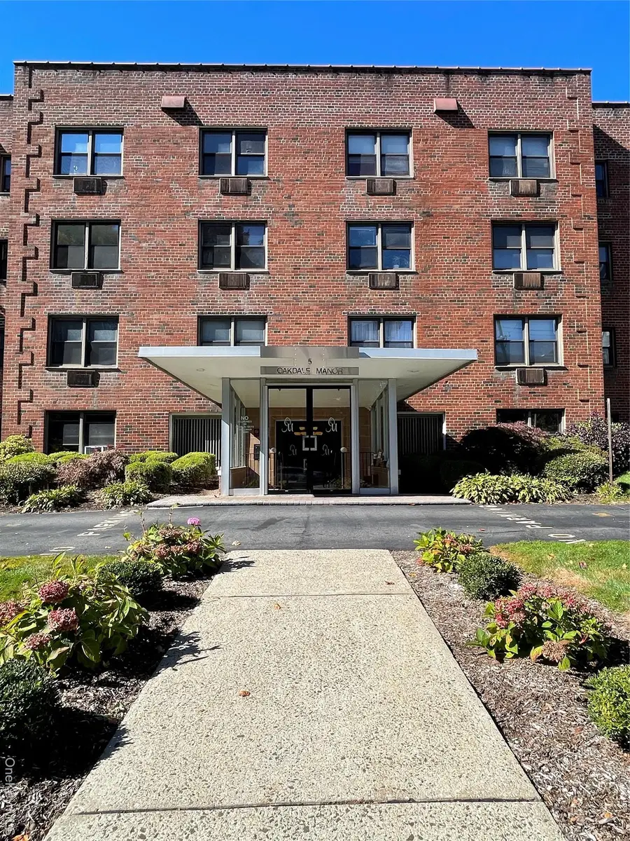 5 Oakdale Manor #B18, Suffern, NY 10901 - #3