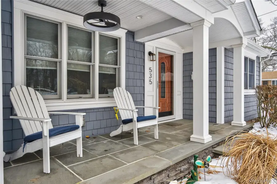 535 Brooklyn Boulevard, Brightwaters, NY 11718 - #3