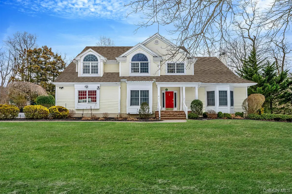 10 Ashley Loop, Northport, NY 11768 - #1