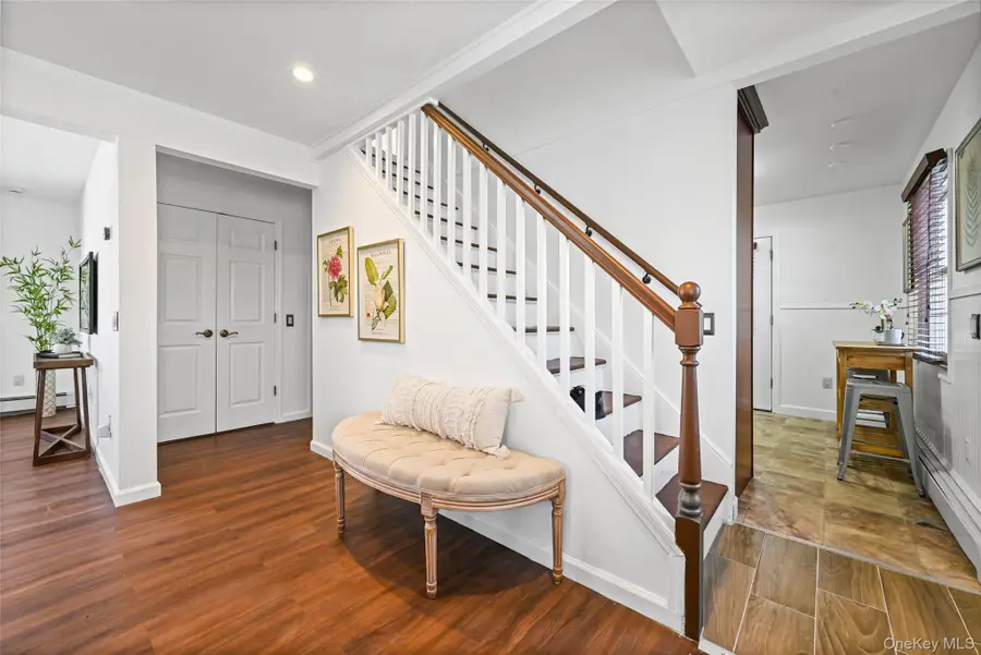 15 Primrose Lane, Levittown, NY 11756 - #3