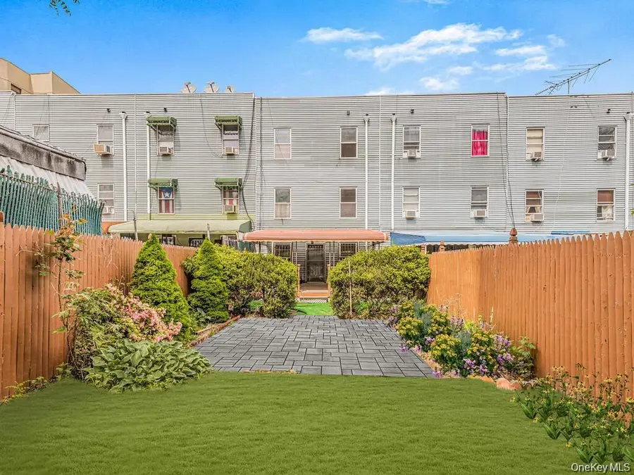 946 E 181st Street, Bronx, NY 10460 - #2