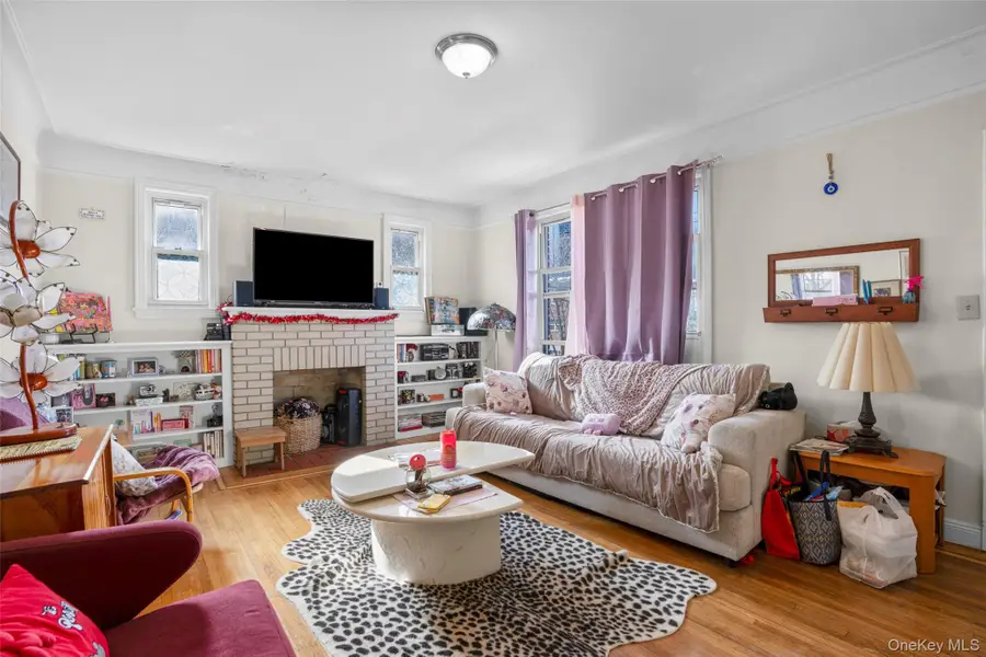 2736 Colden Avenue, Bronx, NY 10469 - #3