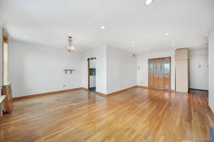 735 Avenue W #6M, Brooklyn, NY 11223 - #3