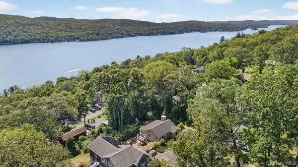6 Deer Trail N, Greenwood Lake, NY 10925 - #2