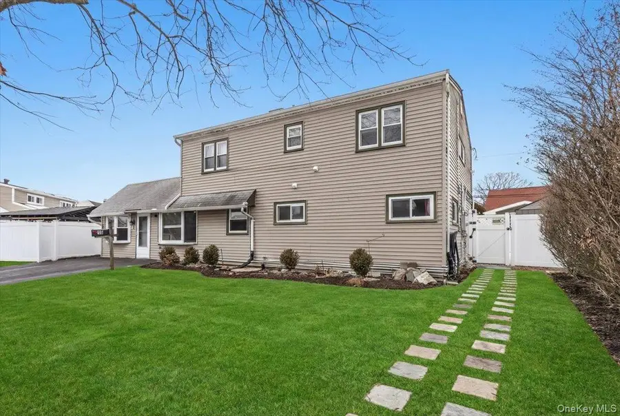 30 Echo Lane, Levittown, NY 11756 - #3