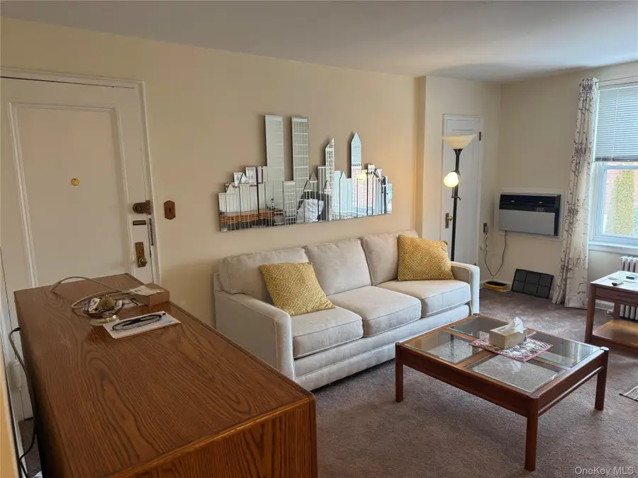 172-12 Crocheron Avenue #C3, Flushing, NY 11358 - #3