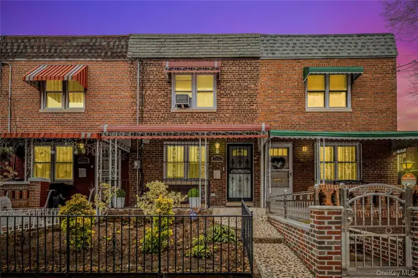 2556 Eastchester Road, Bronx, NY 10469