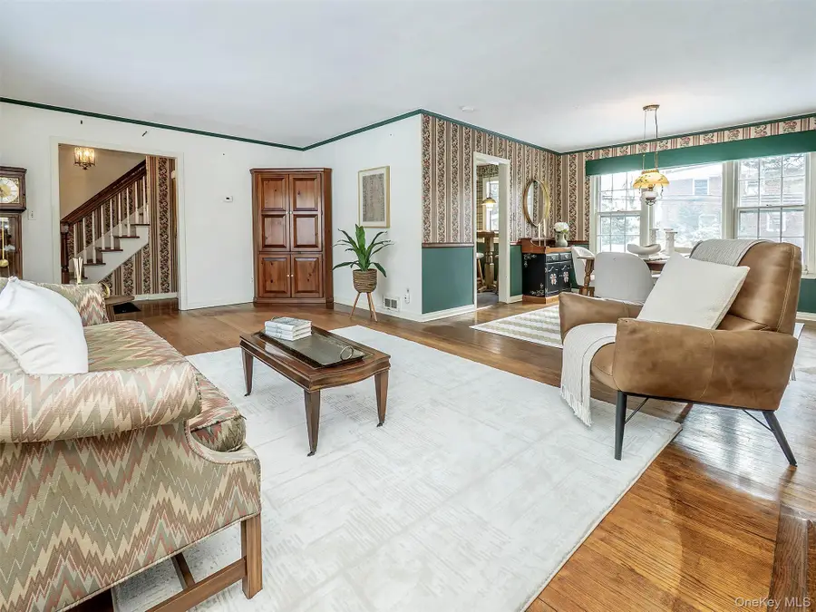 24 Orchard Farm Road, Port Washington, NY 11050 - #3